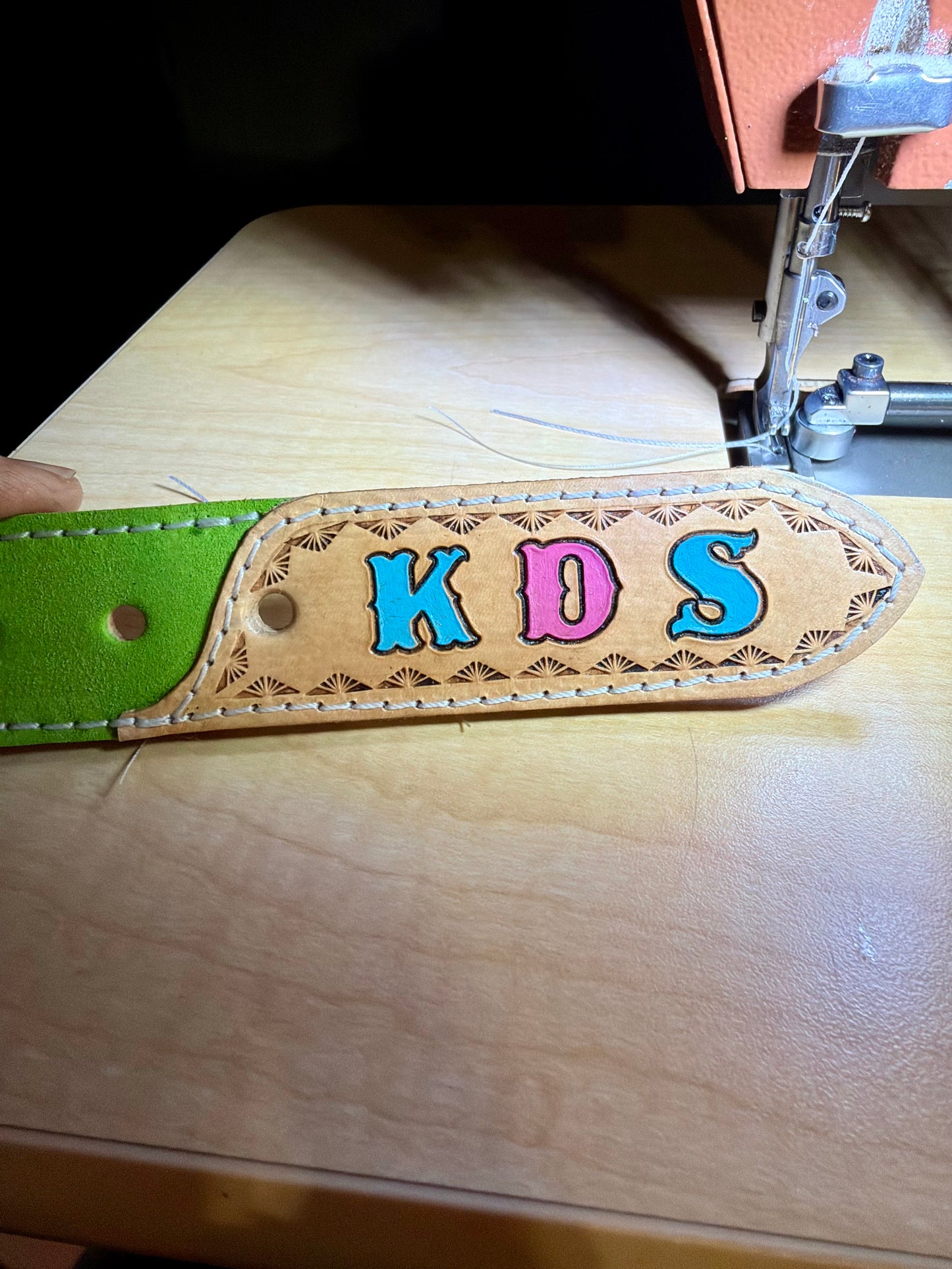 Initials overlay for suede belts